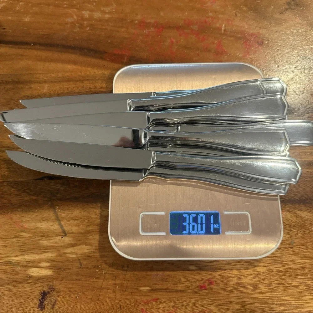 Oneida Carolina Pattern‎ Steak Knives Set Of 9
